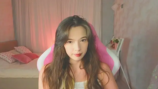 yuna sunshy online show from September 14, 2025, 11:26 pm