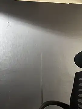 Emily Rivers  online show from February 24, 2026, 1:42 pm