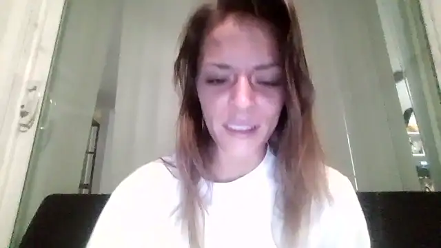 LaylaRainVIP online show from September 14, 2025, 2:33 am