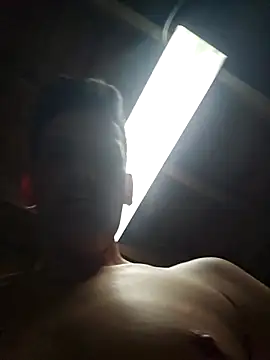 jayjy0303 online show from March 26, 2026, 10:15 pm