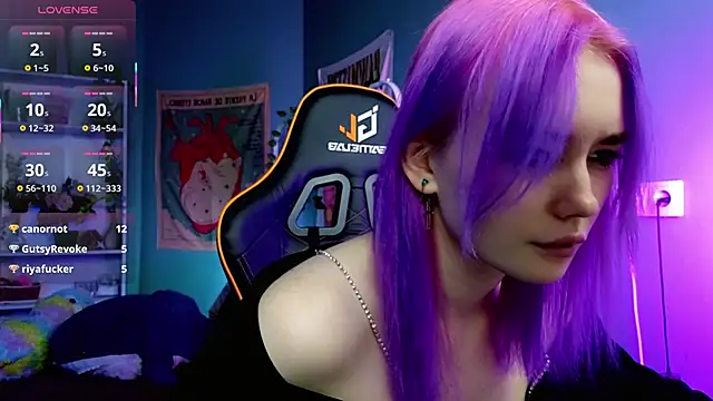 Snapshot of Kiara_Dream chatting on October 18, 2025, 9:04 pm Kiara Dream online show from October 18, 2025, 9:04 pm