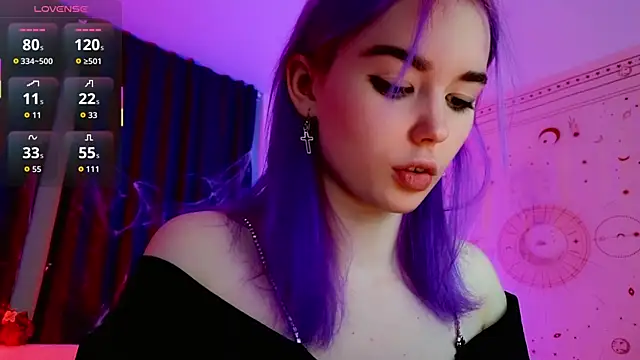 Snapshot of Kiara_Dream chatting on October 24, 2025, 6:48 pm Kiara Dream online show from October 24, 2025, 6:48 pm