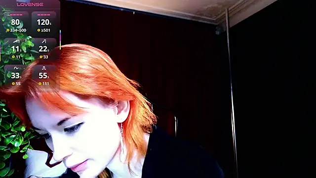 Snapshot of Kiara_Dream chatting on May 2, 2026, 9:09 pm Kiara Dream online show from May 2, 2026, 9:09 pm