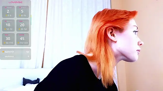 Snapshot of Kiara_Dream chatting on May 5, 2026, 7:55 pm Kiara Dream online show from May 5, 2026, 7:55 pm