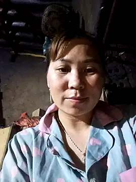 Snapshot of Mpchaola chatting on April 21, 2026, 11:07 pm Mpchaola online show from April 21, 2026, 11:07 pm