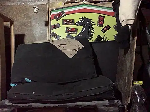 lovehairymature90 online show from March 19, 2026, 12:14 am