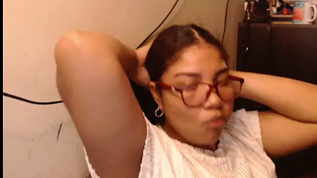 madelene online show from March 14, 2026, 1:01 am