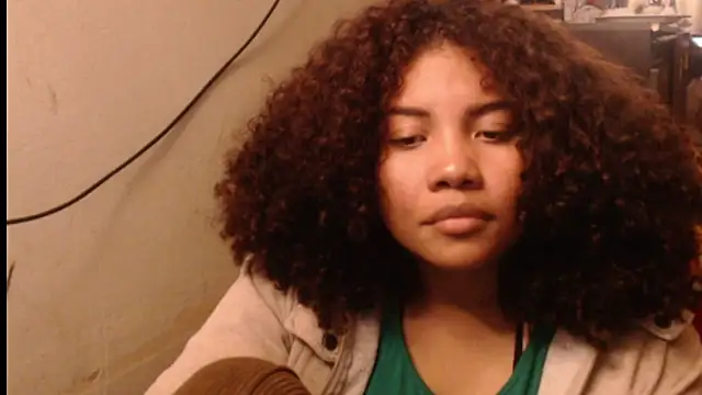 madelene online show from March 19, 2026, 1:20 am