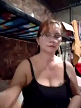 SexyHottMom online show from May 31, 2026, 8:43 pm