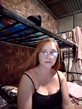 SexyHottMom online show from June 9, 2026, 11:33 am
