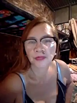 SexyHottMom online show from June 24, 2026, 12:04 pm