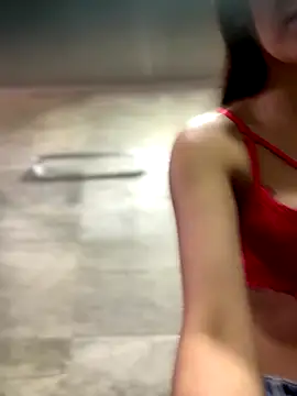 Linda LS online show from September 18, 2025, 1:57 pm