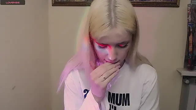 AliceHotty  online show from March 26, 2026, 8:31 am