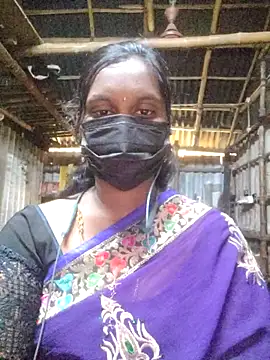 Snapshot of Tamildivya18 chatting on October 15, 2025, 6:02 am Tamildivya18 online show from October 15, 2025, 6:02 am