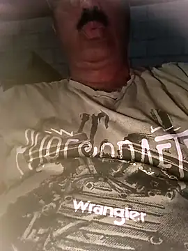 Snapshot of moonflower25 chatting on October 9, 2025, 7:45 pm moonflower25 online show from October 9, 2025, 7:45 pm