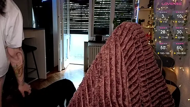 Snapshot of dorfmatratze__ chatting on September 13, 2025, 6:13 am dorfmatratze online show from September 13, 2025, 6:13 am