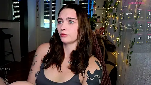 Snapshot of dorfmatratze__ chatting on October 18, 2025, 7:09 am dorfmatratze online show from October 18, 2025, 7:09 am