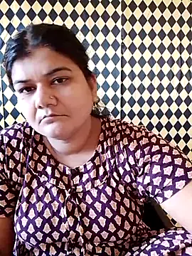 Meenu tiwari online show from September 18, 2025, 11:23 am