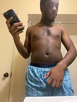 ThickDic28 online show from May 6, 2026, 1:03 am