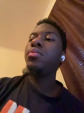 ThickDic28 online show from May 13, 2026, 11:44 pm