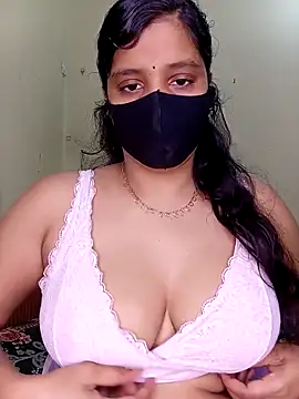 Rose-luckey online show from May 2, 2026, 2:00 pm