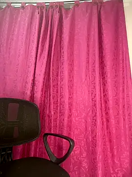 alice shyness online show from December 15, 2025, 8:51 am