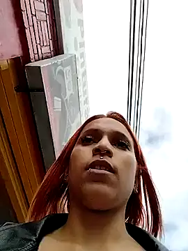 Zoe73  online show from September 30, 2025, 7:08 pm