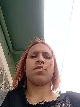 Zoe73  online show from October 16, 2025, 5:47 pm