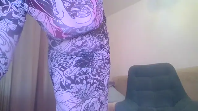 Sweetmurrr online show from May 7, 2026, 2:11 pm