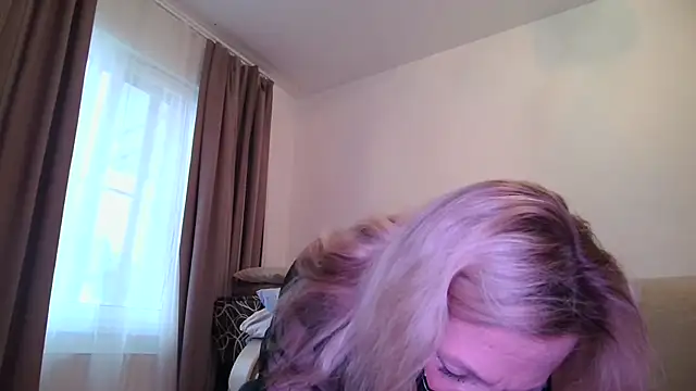 Sweetmurrr online show from May 17, 2026, 2:09 am