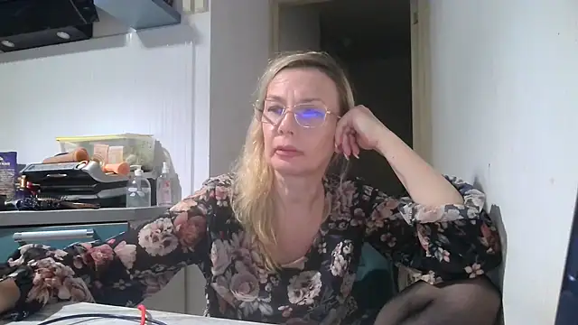 Sweetmurrr online show from July 14, 2026, 11:54 pm