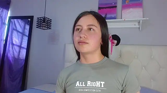 Zaaida  online show from November 21, 2025, 3:54 pm