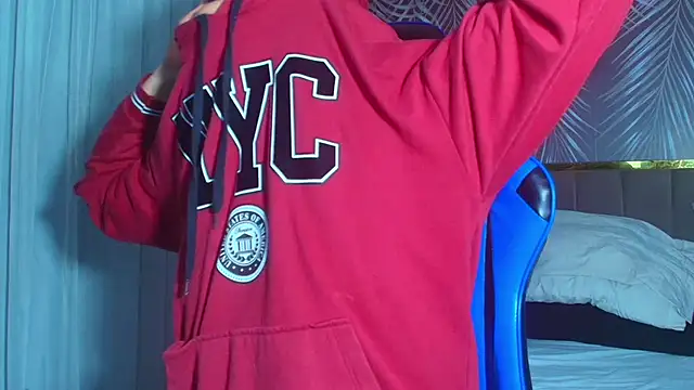 Snapshot of SEXYBOY_VC chatting on October 2, 2025, 12:12 pm SEXYBOY VC online show from October 2, 2025, 12:12 pm