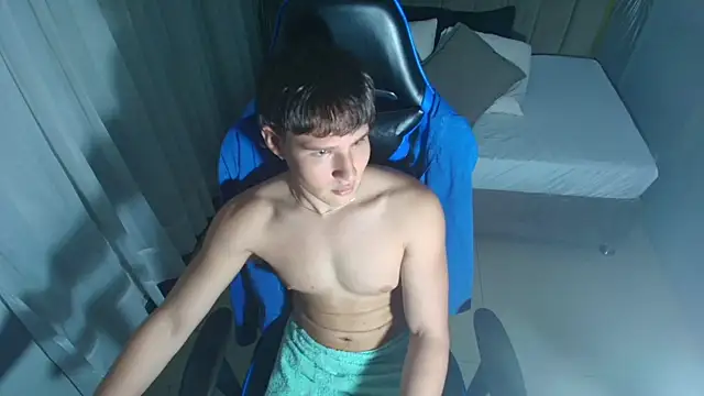 Snapshot of SEXYBOY_VC chatting on October 6, 2025, 12:13 pm SEXYBOY VC online show from October 6, 2025, 12:13 pm