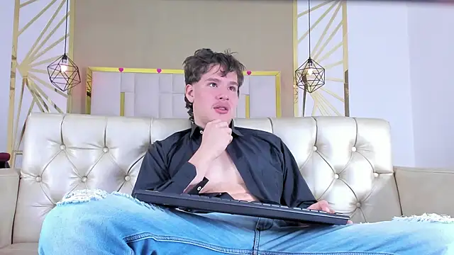 Snapshot of SEXYBOY_VC chatting on October 23, 2025, 12:48 pm SEXYBOY VC online show from October 23, 2025, 12:48 pm