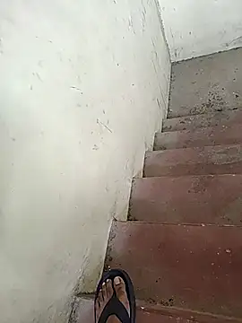 Snapshot of monty935 chatting on October 28, 2025, 10:41 am monty935 online show from October 28, 2025, 10:41 am