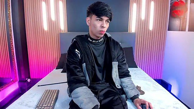 OnlyJos online show from January 16, 2026, 1:04 pm