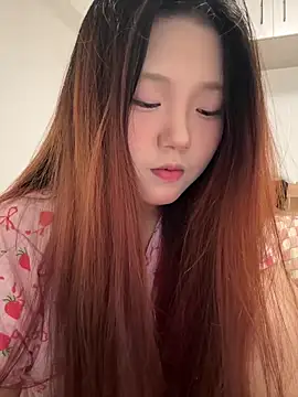 mimi9420 online show from May 9, 2026, 3:50 pm