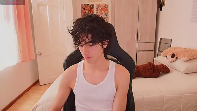 Snapshot of Nude_Boy18 chatting on April 18, 2026, 7:40 pm Nude Boy18 online show from April 18, 2026, 7:40 pm