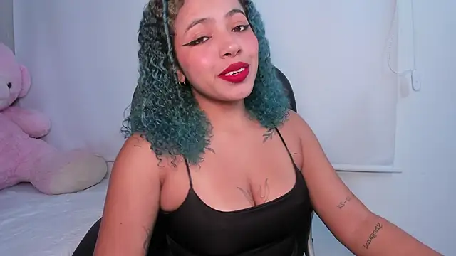 momo ayasse online show from March 14, 2026, 3:34 am