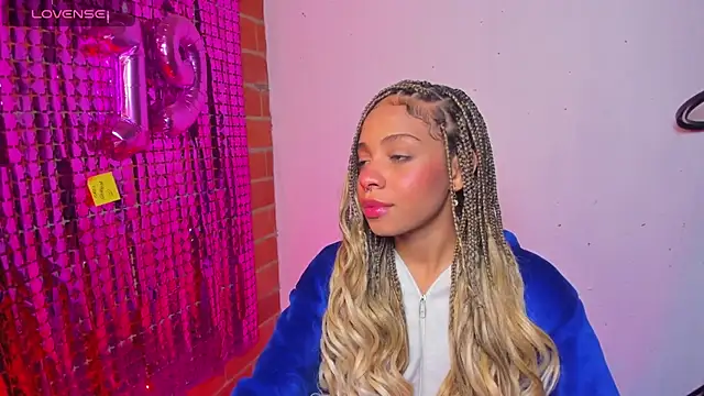 yumi hanna online show from September 30, 2025, 11:10 pm