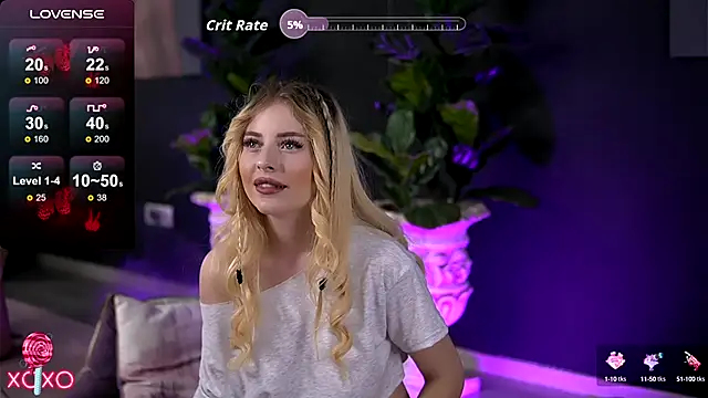 Snapshot of SerenaNoir chatting on October 11, 2025, 12:10 am SerenaNoir online show from October 11, 2025, 12:10 am