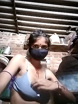 Joshi Love143 online show from November 2, 2025, 5:10 am