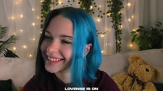 Snapshot of JodyBruster chatting on October 13, 2025, 11:10 am JodyBruster online show from October 13, 2025, 11:10 am