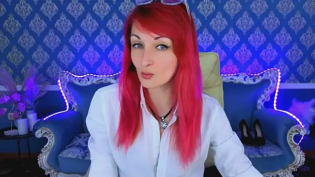 BrandyBloom online show from July 3, 2026, 7:42 pm