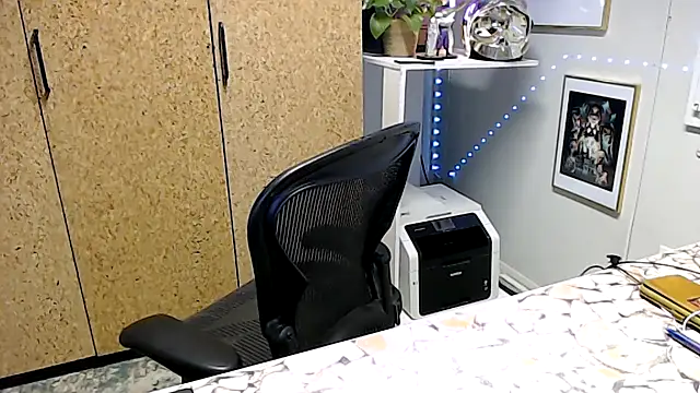 sakiramissy online show from October 14, 2025, 11:55 am