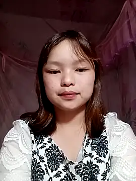 Snapshot of XoiXoi232 chatting on September 11, 2025, 11:32 am XoiXoi232 online show from September 11, 2025, 11:32 am