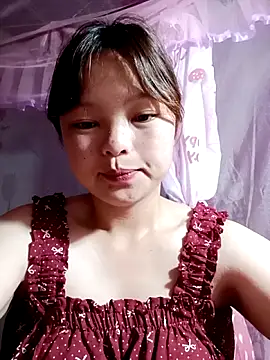 Snapshot of XoiXoi232 chatting on September 29, 2025, 7:40 pm XoiXoi232 online show from September 29, 2025, 7:40 pm