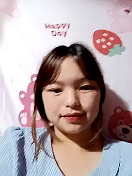 Snapshot of XoiXoi232 chatting on October 9, 2025, 1:53 pm XoiXoi232 online show from October 9, 2025, 1:53 pm