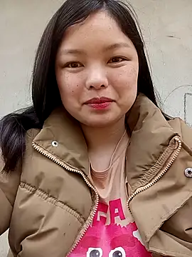 XoiXoi232 online show from February 16, 2026, 3:46 am